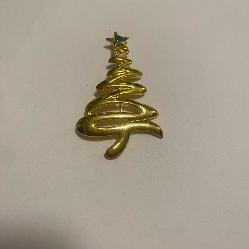 Gold Christmas Tree Brooch